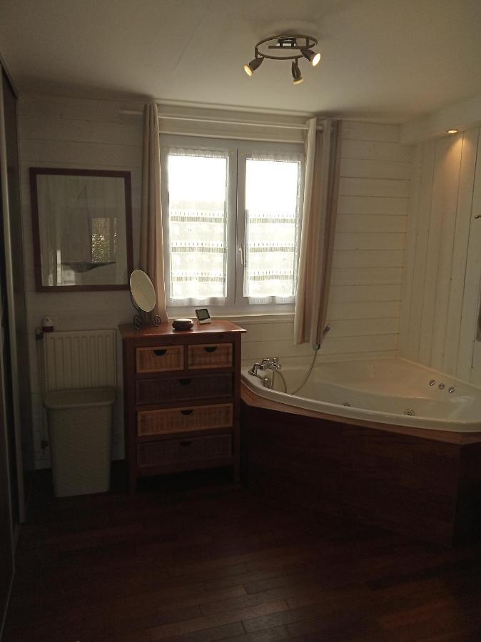 Gite De Eric Et Rose Holiday home *