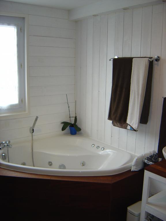 Gite De Eric Et Rose Holiday home *